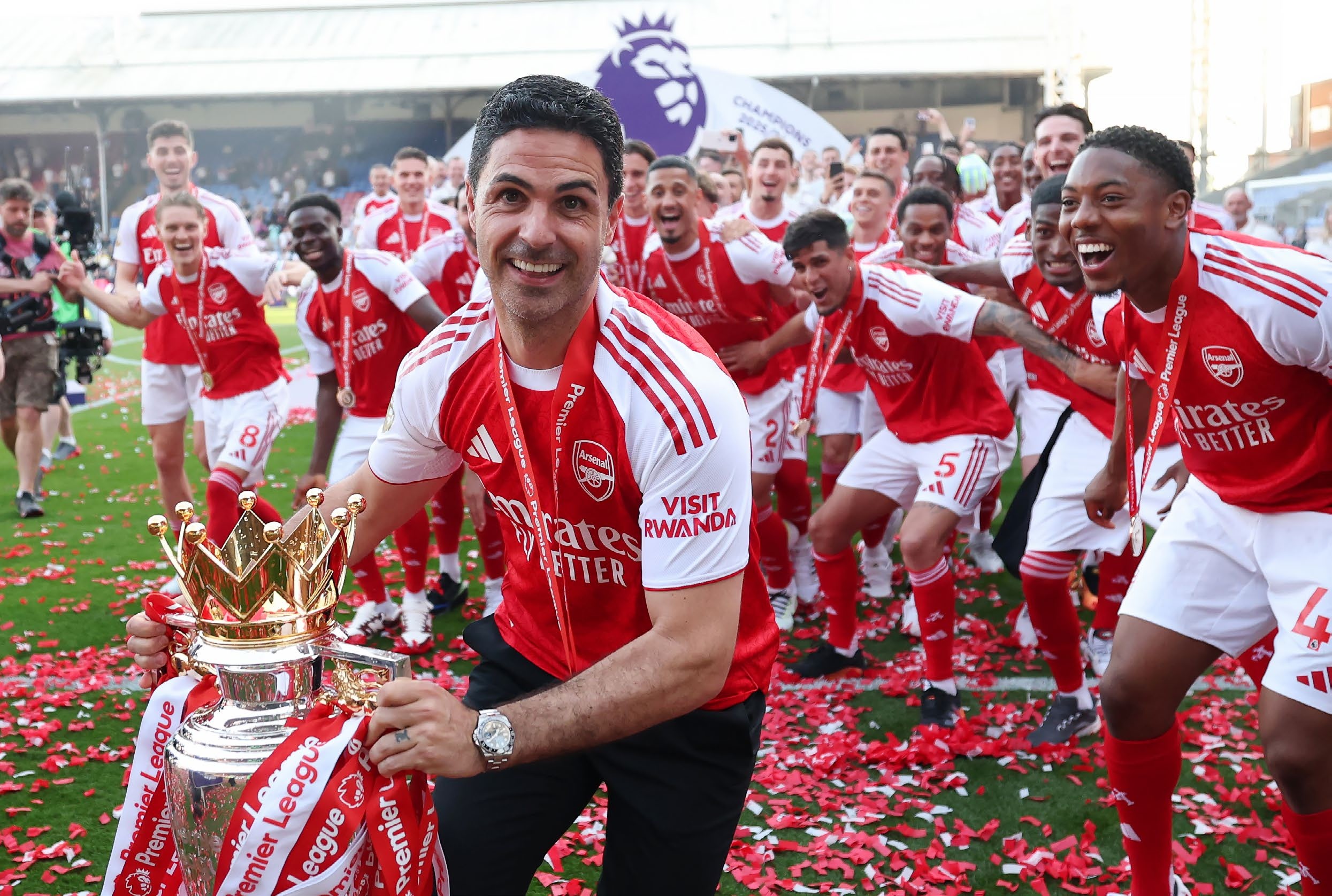 FFT395.feat_managers_b.gettyimages_2278041052_1
